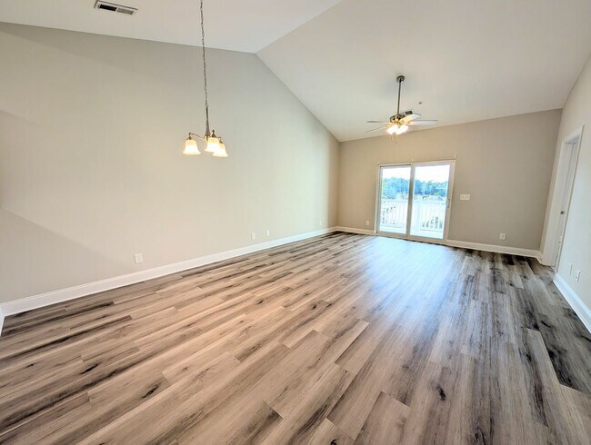 Foto del edificio - Kiskadee Parke, 3 Bedroom – Long-Term Rental | Conway, SC