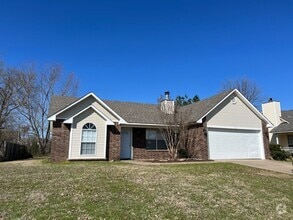 Building Photo - 161 Ridgecrest Dr