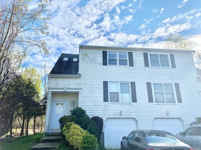 Building Photo - 1 Brookside Dr