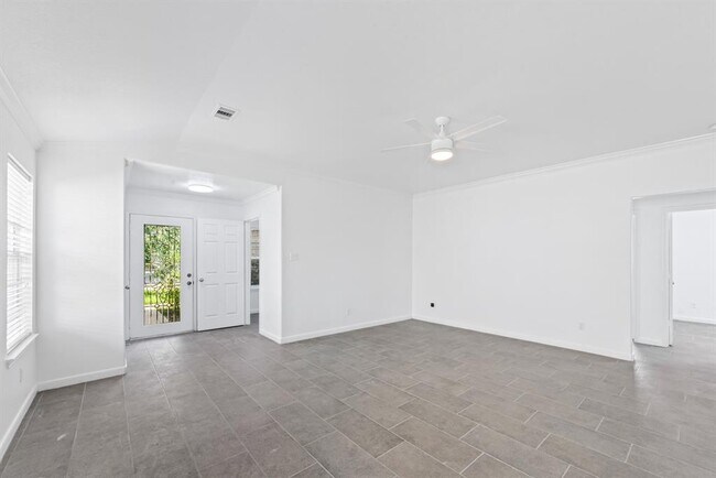 Building Photo - 13112 Trail Manor Dr