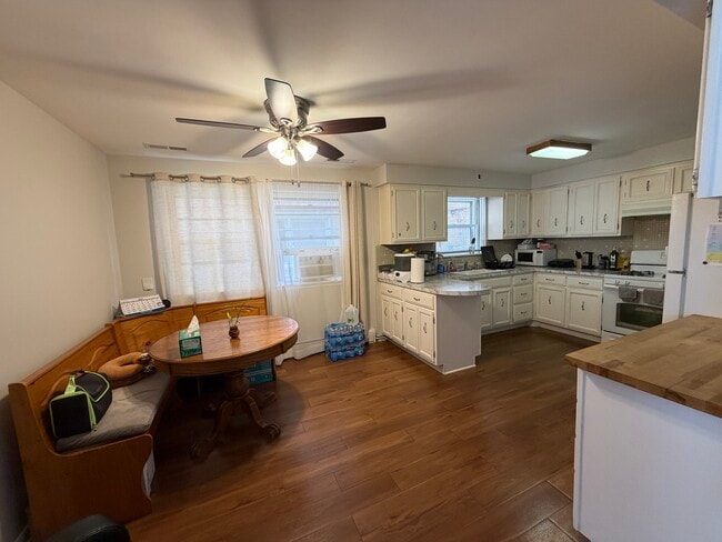 Foto del edificio - 2848 N Auxplaines St