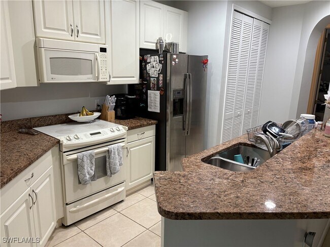 Foto del edificio - 1380 Sweetwater Cove