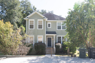 Building Photo - 909 Buena Vista Dr