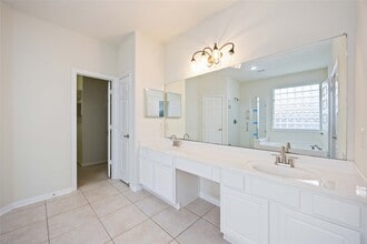 Building Photo - 24623 Blane Dr