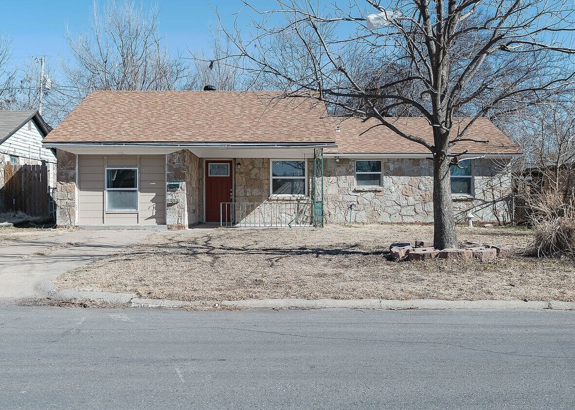 3bd/ 2 Bath Home, Near Tinker AFB and Rose... House Rental in Midwest