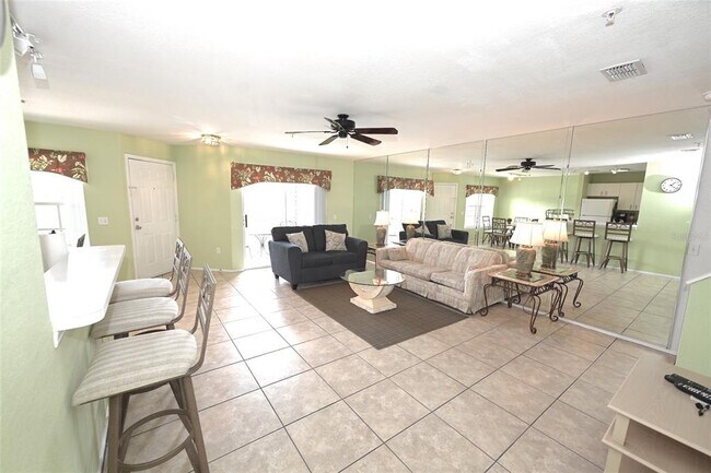 Building Photo - 850 S Tamiami Trl