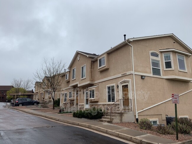 Foto del edificio - 1431 Madison Ridge Heights