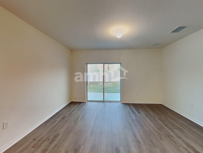 Foto del edificio - 10927 Carlton Fields Dr