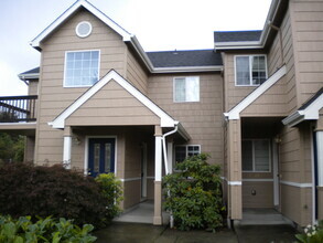 Building Photo - 2924 Matt Dr