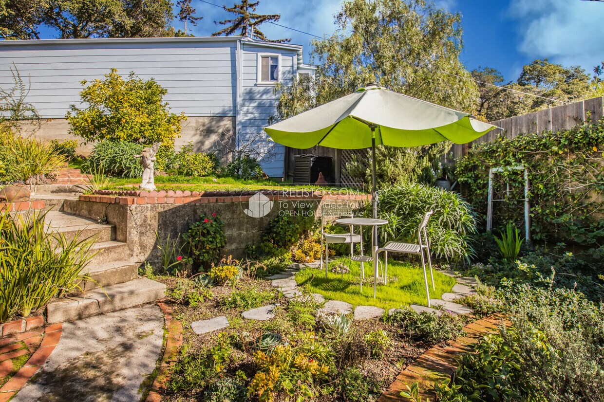 Foto principal - 3900 Oakmore Rd
