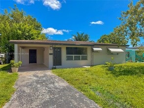 Building Photo - 6725 SW 27th Ct