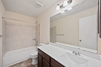 Building Photo - 1026 Carolina Wren Cir