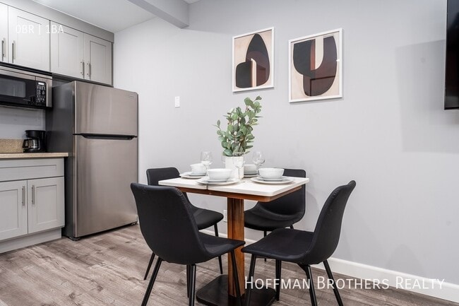 Building Photo - 1827 Butler Ave