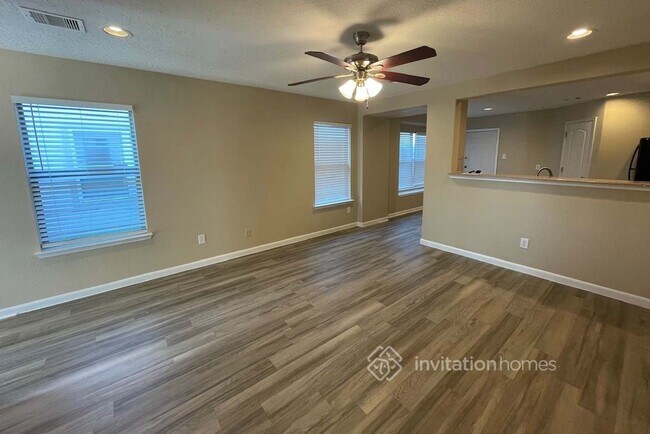 Building Photo - 3118 Ribbon Creek Way