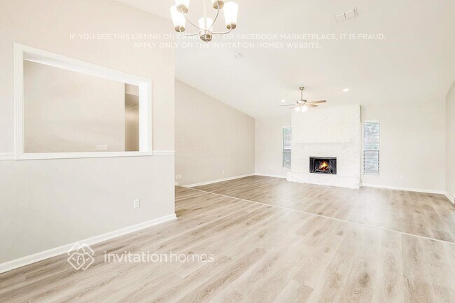 Building Photo - 10383 Tawa Trail