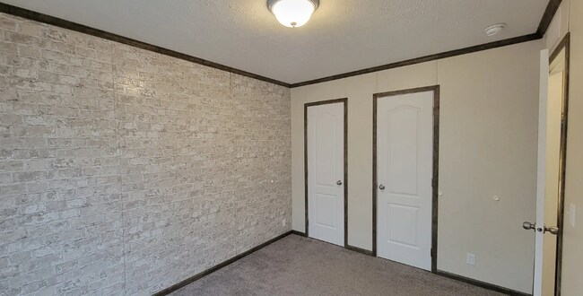 Foto del edificio - 204 Birch Ln