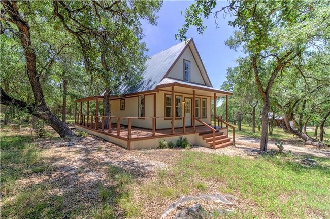 Building Photo - 2823 Lost Oak Cove
