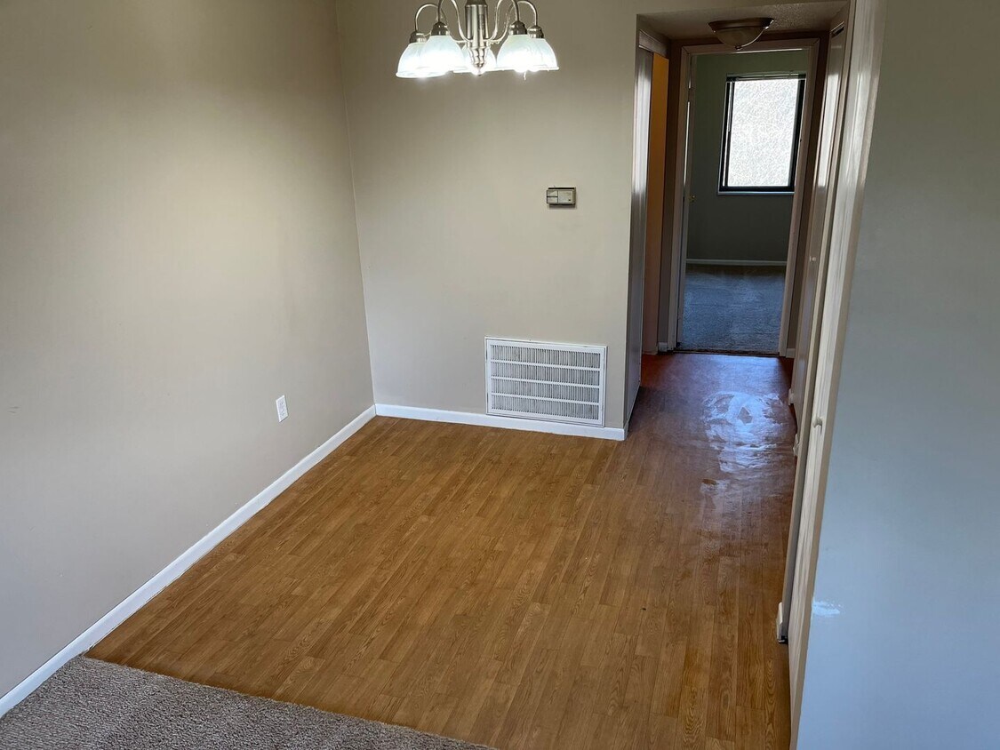 228 S Ivy Ln, Butler, IN 46721 House Rental in Butler, IN