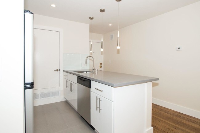 Foto del edificio - 2 bedroom in San Francisco CA 94114