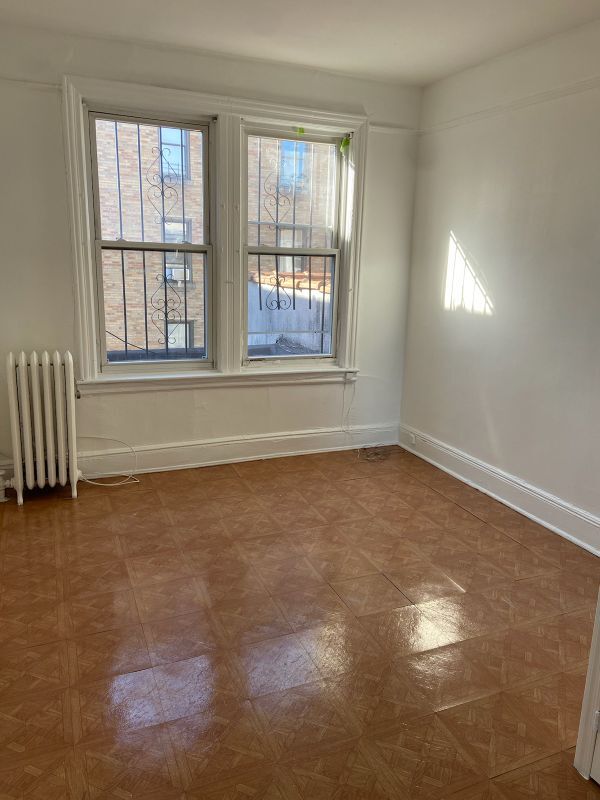 Building Photo - 81-10 37th Ave