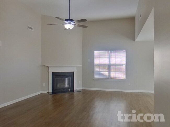 Foto del edificio - 1911 Kingstree Dr