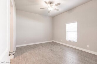 Building Photo - 870 Columbia St