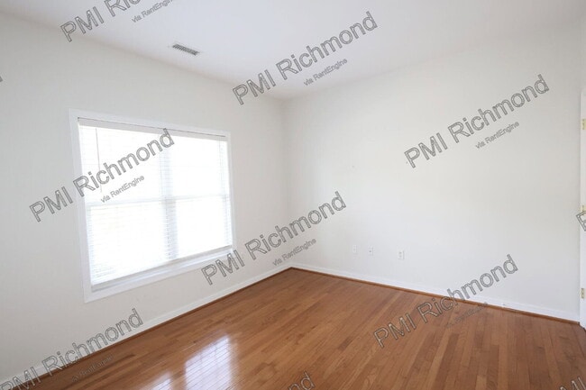 Building Photo - 14669 Sailboat Cir