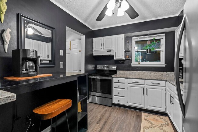 Foto del edificio - 2bd/2ba Condo on the Saluda River