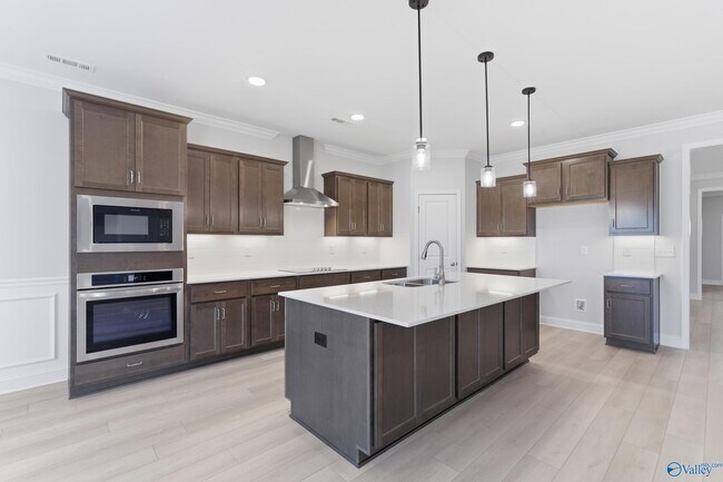 Foto del edificio - 108 Evergreen Ml Ln