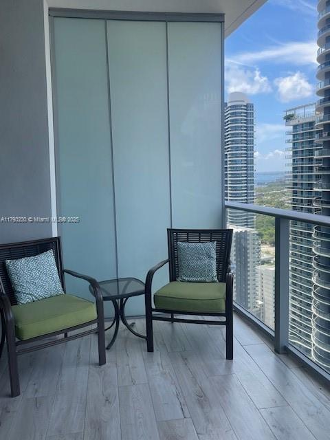 Foto del edificio - 1010 Brickell Ave