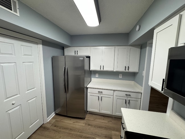 Foto del edificio - 1580 U.S. Hwy 19 S