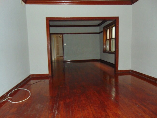 Foto del edificio - 6729 S Artesian Ave