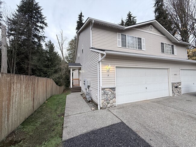 Foto del edificio - 502 91st Ave SE