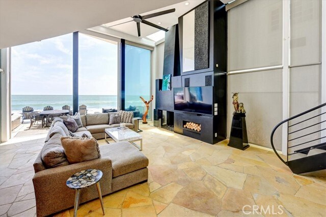 Foto del edificio - 35381 Beach Rd