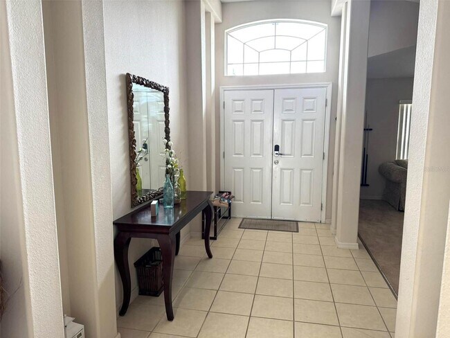 Foto del edificio - 800 Woodlark Dr