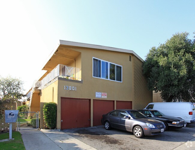 Hollypark Apartments Apartments in Gardena, CA