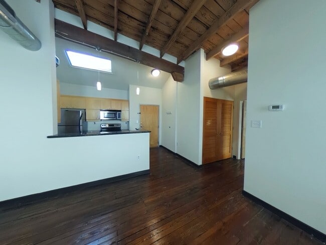 Foto del edificio - 1318 W Broad St