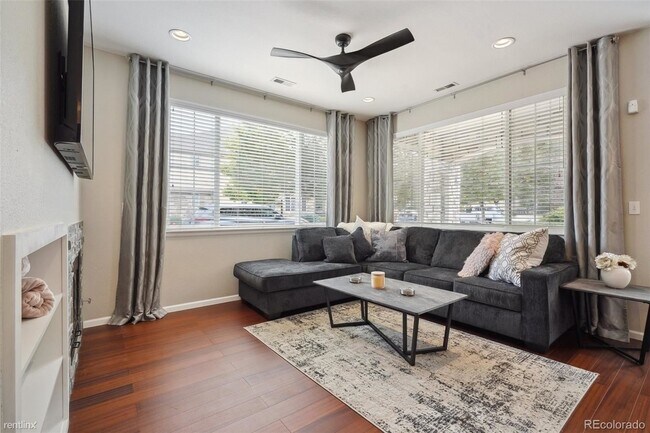 Foto del edificio - 3 br, 3 bath Condo - 11207 Osage Circle A
