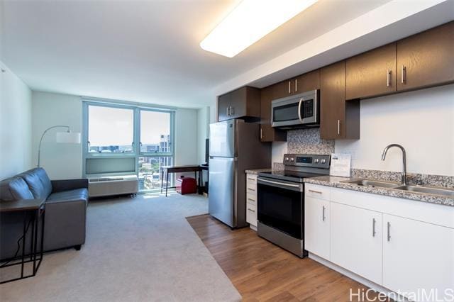 Building Photo - 988 Halekauwila St