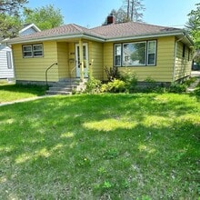 Building Photo - 1404 Beltrami Ave NW