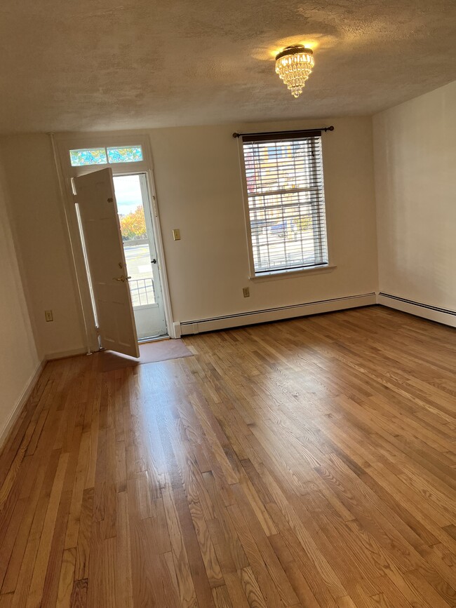 Foto del edificio - 366 W Patrick St