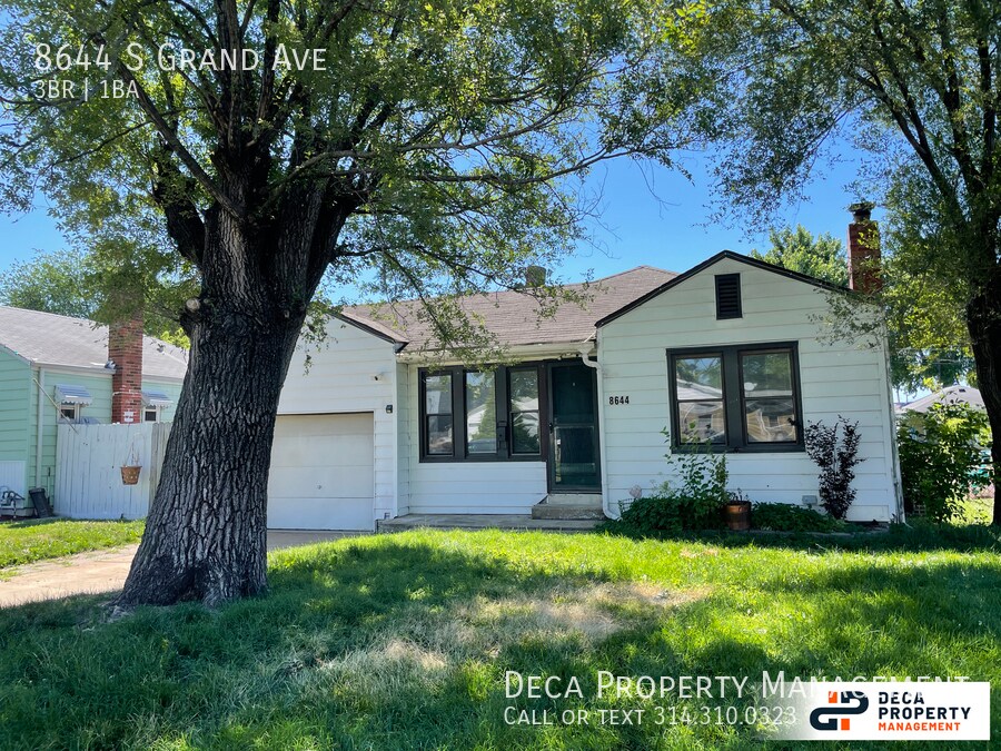 3 Bedroom House House Rental in Lemay, MO