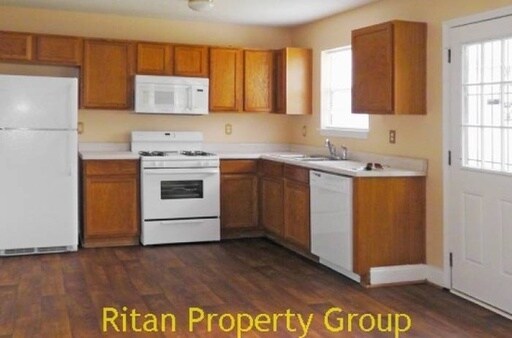 Building Photo - 2815 Abbot Ln