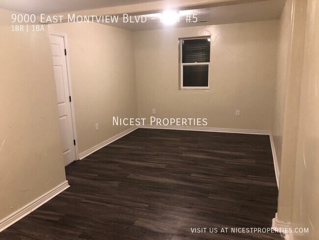 Building Photo - Beautifully renovated 1 Bedroom / 1 Bathro...