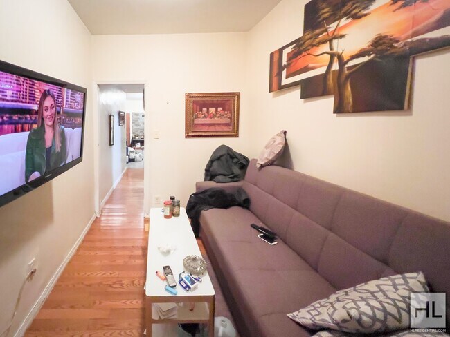 Foto del edificio - 2 Bedroom Apartment in Greenwood WITH A BA...