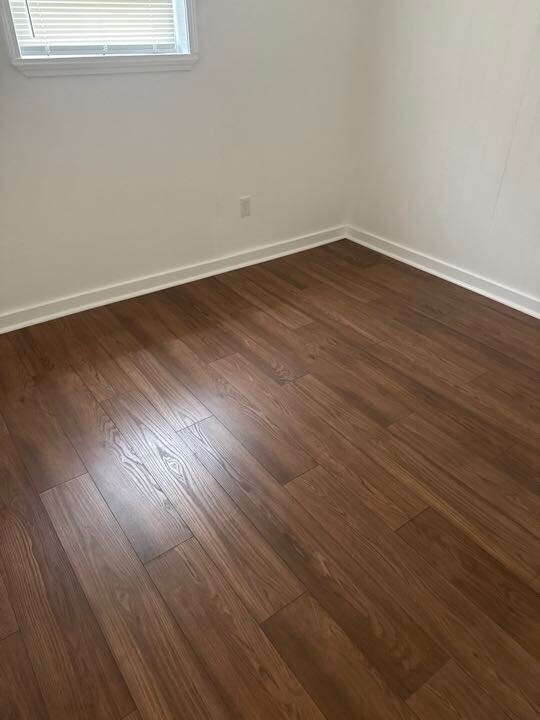 Front room - 1032 Oak Ave