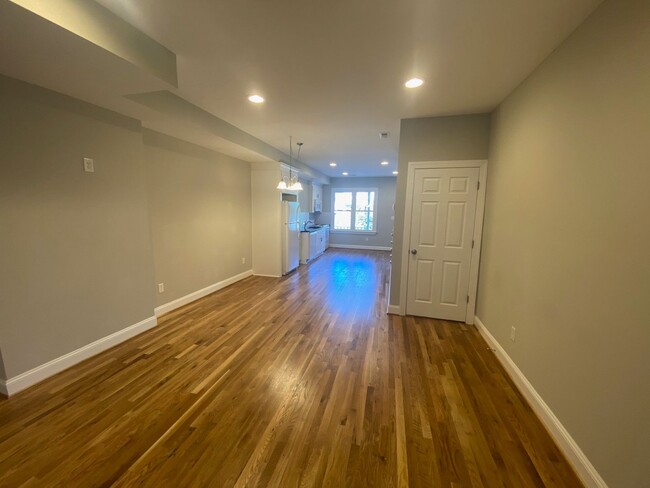 Building Photo - Renovated Three Bedroom VCU Area Home With...