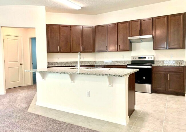 Building Photo - Beautiful 4 Bed 2 Bath Charmer For Rent! A...