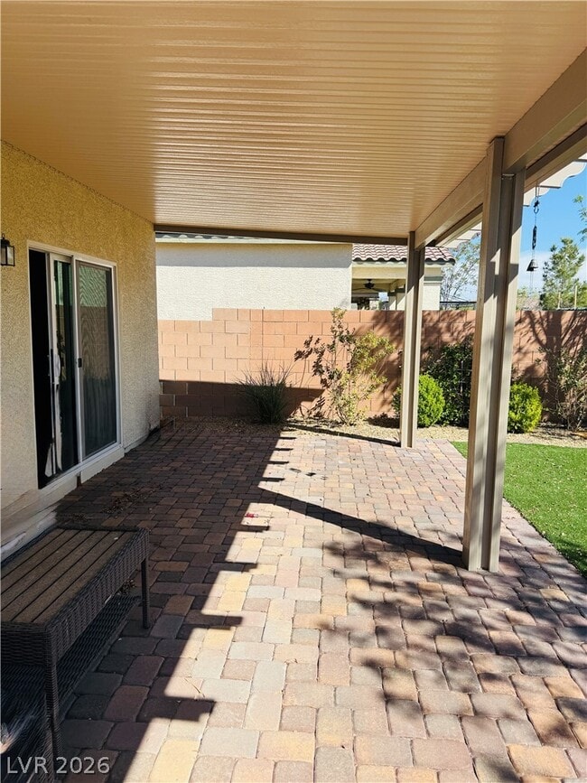 Building Photo - 5485 San Pietro Dr