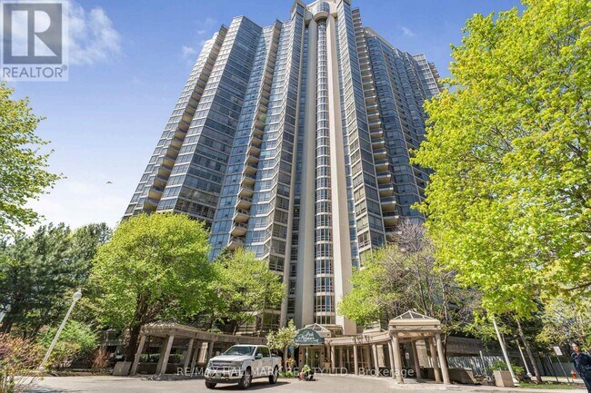 Building Photo - 45-3645 Kingsbridge Garden Cir